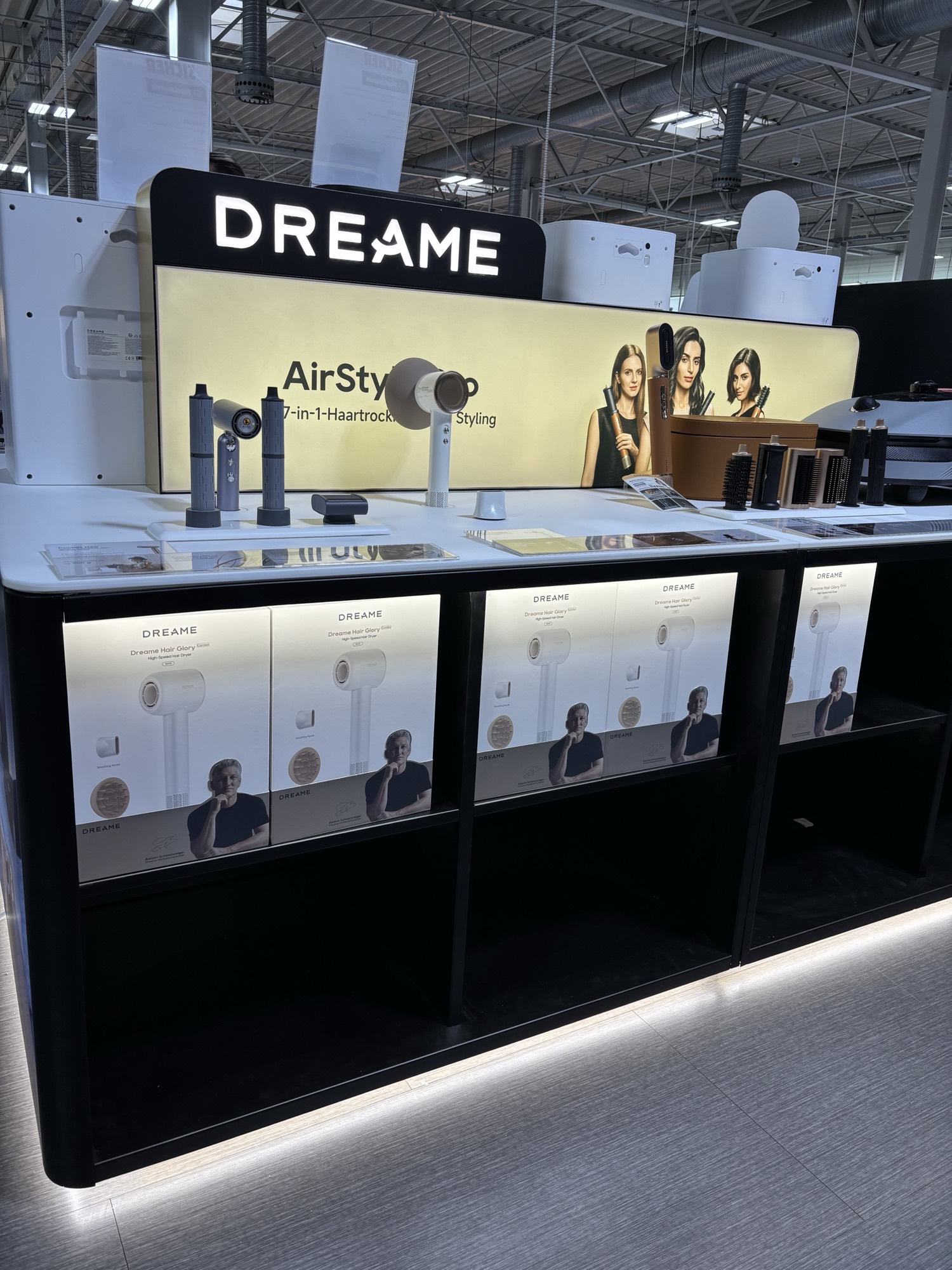 Dreame product display by World of Retail Services